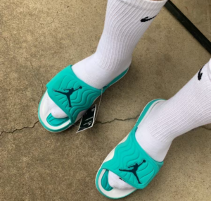 Dep Nike Jordan Hydro 4 'Retro' 705163-405