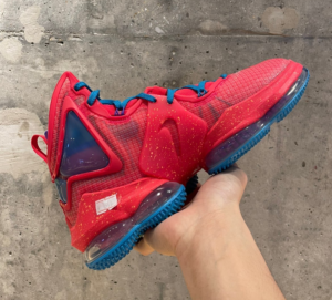 Giay Nike LeBron 19 EP 'King's Crown' DC9340-600