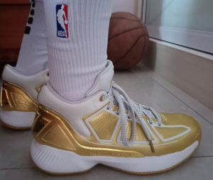 Giay Adidas D Rose 10 'Metallic Gold' FW9487
