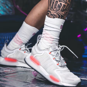 Giay Adidas NMD_V3 'Cloud White' GX2089