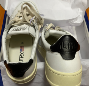 Giay Autry Medalist Low Leather 'White Blue' AULM-LL12