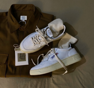 Giay Autry Medalist Low Leather 'White Black' AULW-LL22