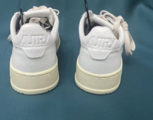 Giay Autry Medalist Low Leather 'White Blue' AULW-LL12