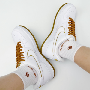 Giay Nike Air Force 1 '07 'Bronzine' DV0788-104