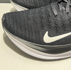 Giay Nike ReactX Infinity Run 4 'Black White' DR2670-001