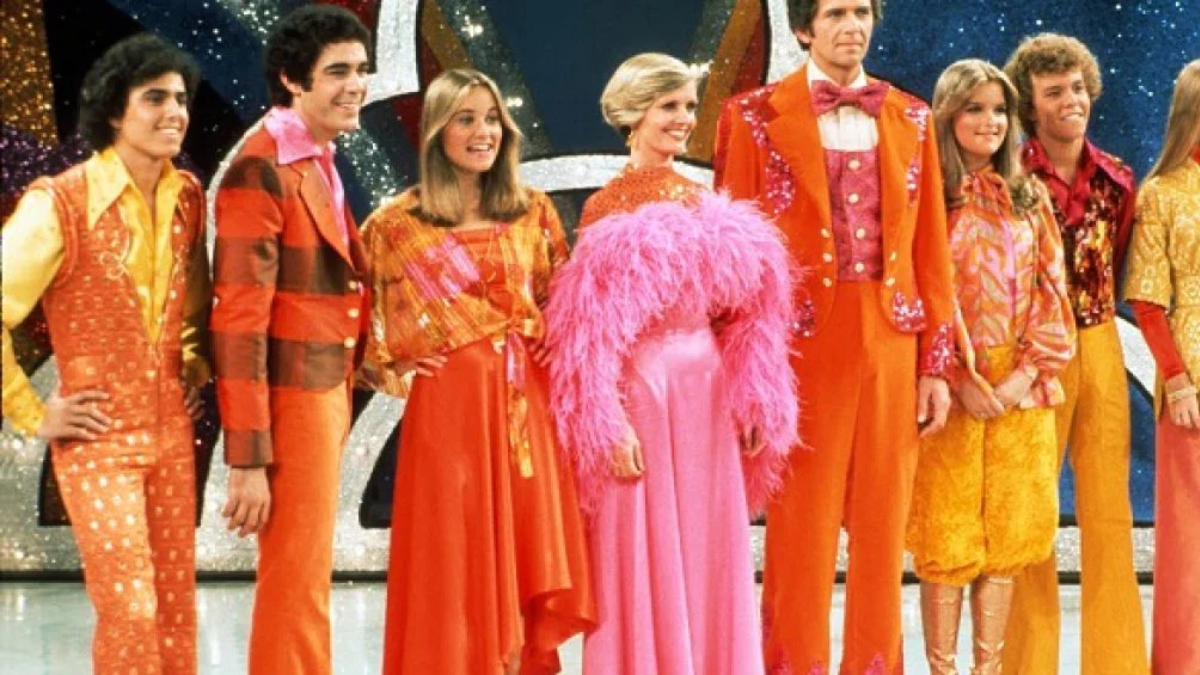 Hinh anh 7: Su phat trien cua xu huong thoi trang qua tung thap ky