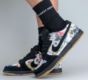 Giay Nike SB Dunk Low 'Supreme Rammellzee' FD8778-001