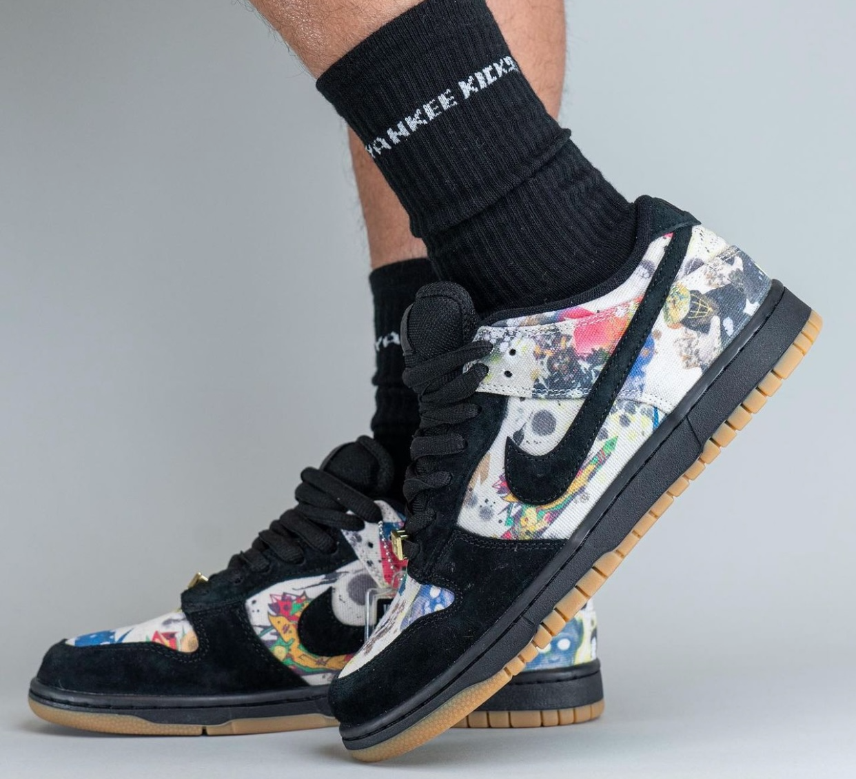Giày Nike SB Dunk Low 'Supreme Rammellzee' FD8778-001 Authentic-Shoes
