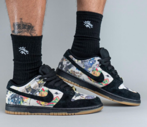 Giay Nike SB Dunk Low 'Supreme Rammellzee' FD8778-001
