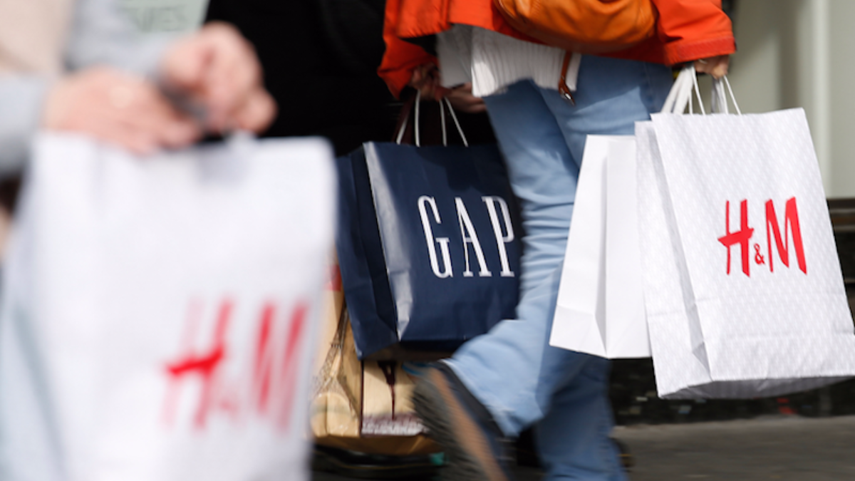 Hinh anh 1: Thoi trang nhanh la gi va tai sao no tro thanh mot van nan?