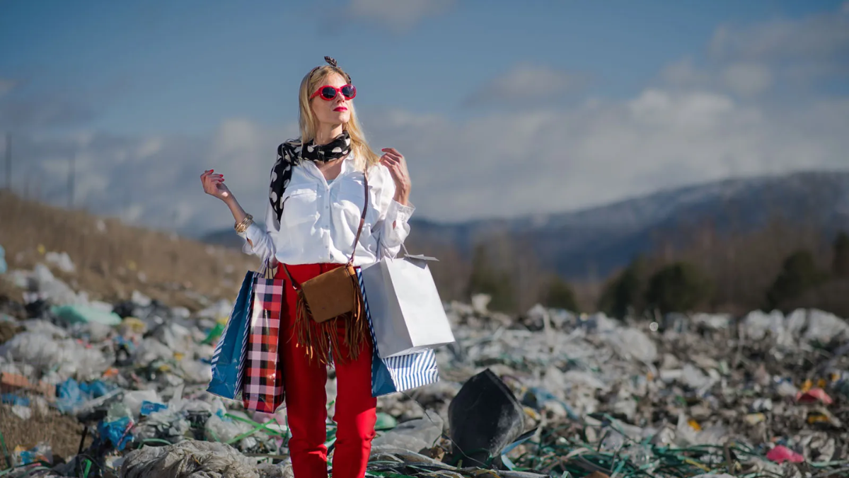 Hinh anh 3: Thoi trang nhanh la gi va tai sao no tro thanh mot van nan?