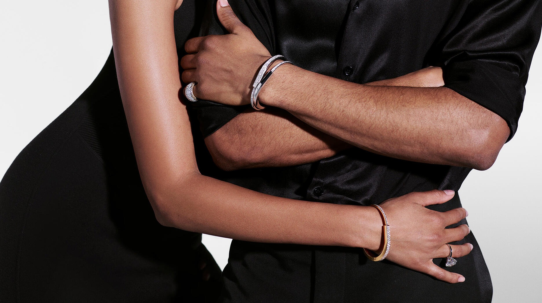 Tiffany & Co. mang sự trở lại của một thiết kế kinh điển Hinh anh 4: Tiffany & Co. mang su tro lai cua mot thiet ke kinh dien