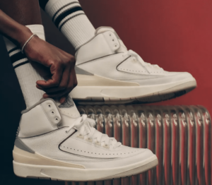 Giay Nike Air Jordan 2 Retro 'Cement Grey' DR8884-100