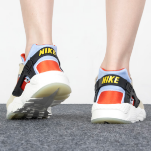 Giay Nike Air Huarache Run 'YAY Set to Rise' DV2196-700