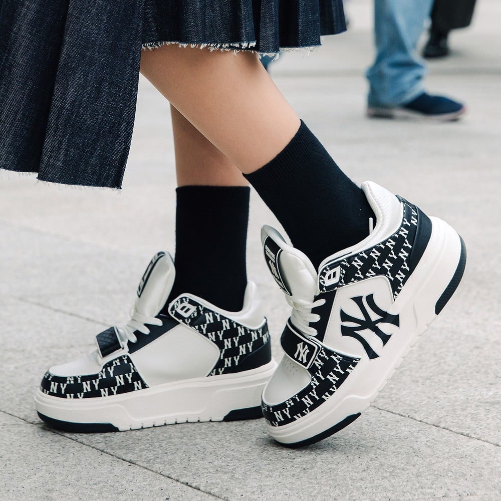 Hinh anh 1: Huong dan phan biet MLB Liner phien ban Low, Mid va High