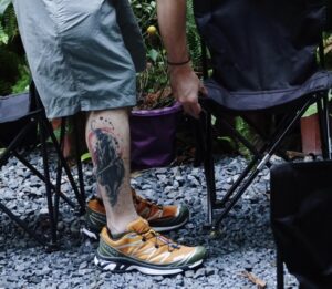 Giay Salomon x And Wander XT-6 'Golden Oak' L47083200