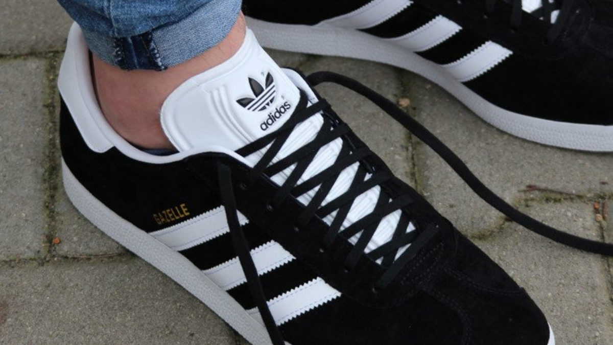 7 đôi sneaker bạn nên sở hữu trong "footwear rotation" của mình Hinh anh 3: 7 doi sneaker ban nen so huu trong "footwear rotation" cua minh