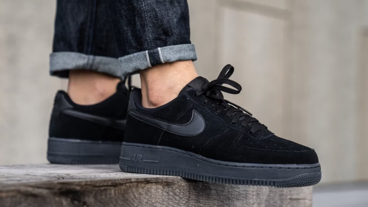 7 đôi sneaker bạn nên sở hữu trong "footwear rotation" của mình Hinh anh 7: 7 doi sneaker ban nen so huu trong "footwear rotation" cua minh