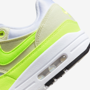 Giay Nike Air Max 1 '87 'Volt Suede' DZ2628-100