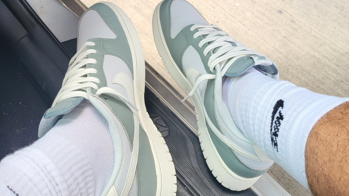 Đâu là những đôi giày thể thao lý tưởng cho mùa thu này? Hinh anh 4: Dau la nhung doi giay the thao ly tuong cho mua thu nay?