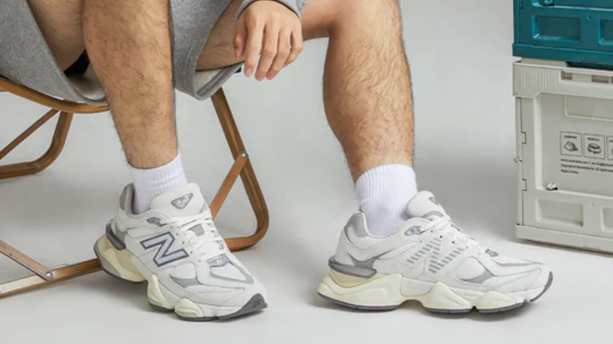 Đâu là những đôi giày thể thao lý tưởng cho mùa thu này? Hinh anh 6: Dau la nhung doi giay the thao ly tuong cho mua thu nay?