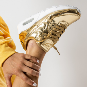 Giay Nike Air Max 90 'Metallic Pack Gold' CQ6639-700