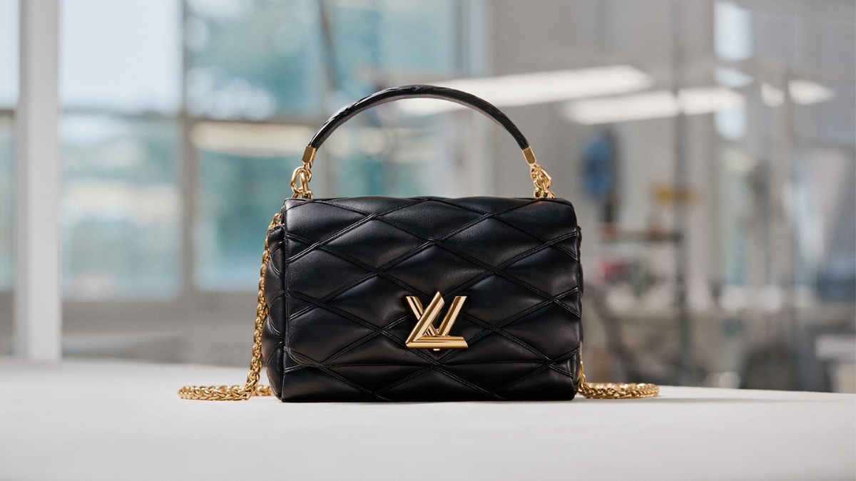 Louis Vuitton GO-14 voi man tro lai day ngoan muc sau gan mot thap ky
