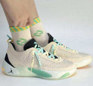 Giay Nike Air Jordan Luka 1 Next Nature 'Light Brown' DR9829-130