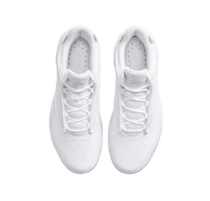 Giay Nike Air Jordan Max Aura 4 "White" DN3687-101
