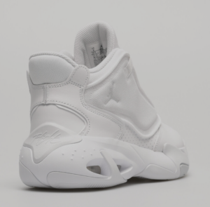 Giay Nike Air Jordan Max Aura 4 "White" DN3687-101