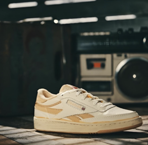 Giay Reebok Club C 85 Vintage 'Chalk Alabaster' HP2171