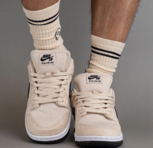 Giay Nike Albino & Preto x Dunk Low SB 'Jiu-Jitsu' FD2627-200