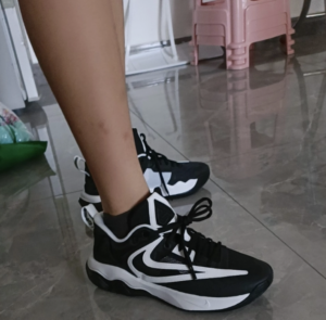 Giay Nike Giannis Immortality 3 EP 'Black White' DZ7534-003