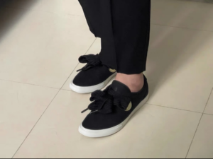 Giay Adidas Sleek Low 'Black Gold Metallic' FV0741