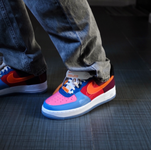 Giay Nike Air Force 1 Low x Undefeated 'Total Orange' DV5255-400