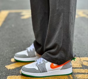 Giay Nike Jordan 1 Low SE 'Rabbit' DZ6333-083