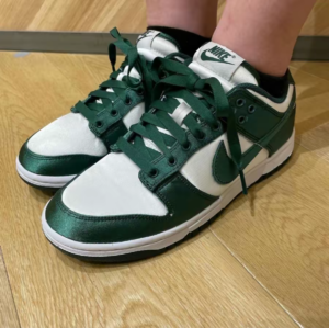 Giay Nike Dunk Low 'Satin Green' DX5931-100