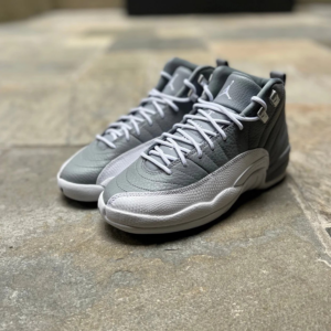 Giay Nike Air Jordan 12 Retro GS 'Stealth' 153265-015