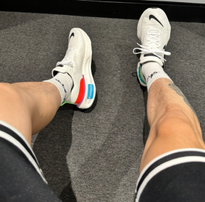 Giay Nike ZoomX Invincible 3 'Mismatched' FJ1046-100