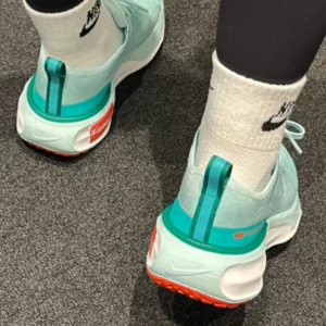 Giay Nike ZoomX Invincible Run Flyknit 3 'Jade Ice' DR2660-300