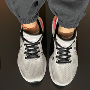 Giay Nike ZoomX Invincible Run Flyknit 2 'Light Smoke' DH5425-101