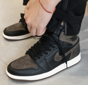 Giay Nike Air Jordan 1 Retro High OG 'Palomino' FD1437-020