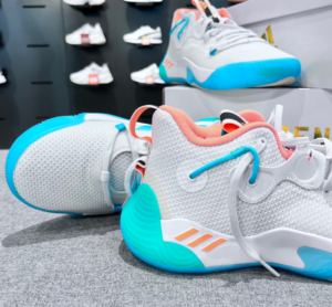 Giay Adidas Harden Stepback 3 'White Aqua' GW4215