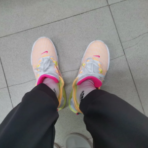 Giay Nike LeBron Witness 6 'White Tint' CZ4052-101