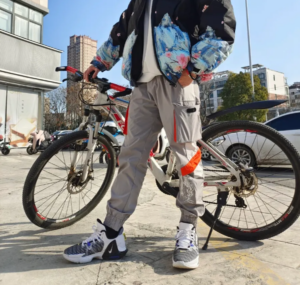 Giay Nike LeBron Witness 6 'White Violet' CZ4052-100