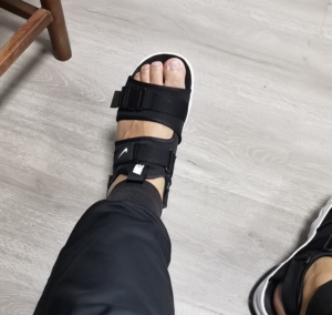 Dep Nike Canyon Sandal 'Black White' CI8797-002