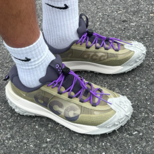 Giay Nike ACG Mountain Fly 2 Low 'Neutral Olive' DV7903-200