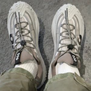 Giay Nike ACG Mountain Fly 2 Low 'Iron Ore' DV7903-003