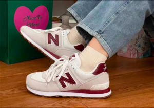 Giay New Balance 574v2 'White Red' ML574TE2