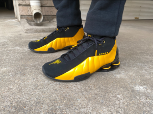 Giay Nike Shox BB4 'Metallic Gold' AT7843-002